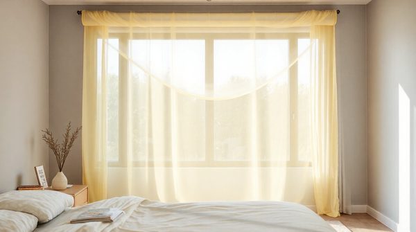 Découvrez les avantages des moustiquaires enroulables sur mesure